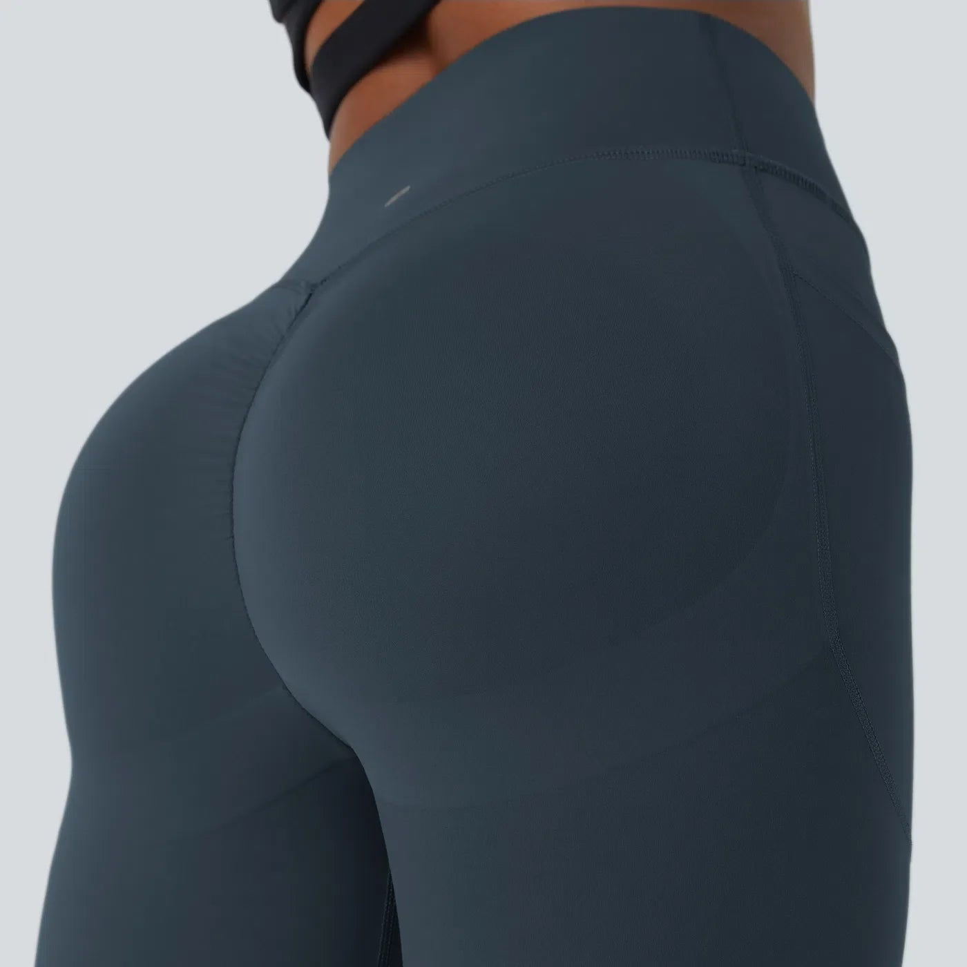 Halara UltraSculpt™ SoCinched High Waisted Tummy Control Pocket Shaping Training Leggings